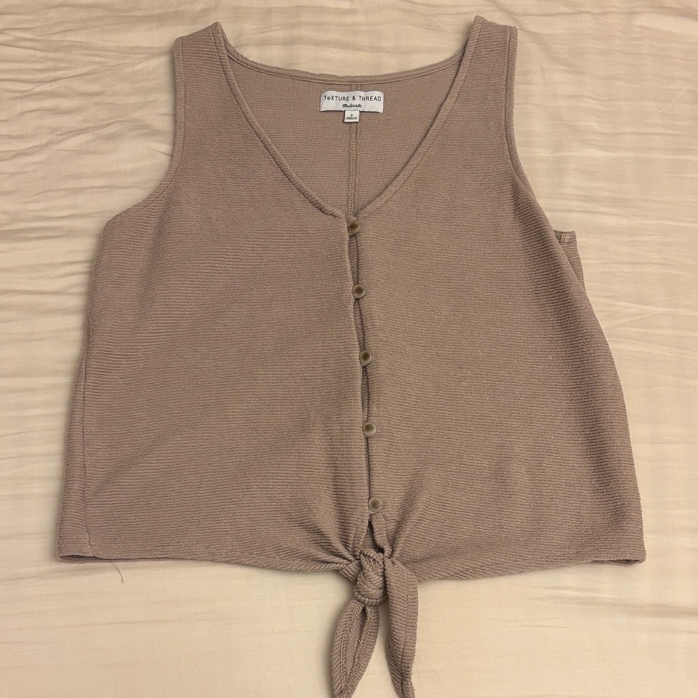 Madewell texture and thread button down